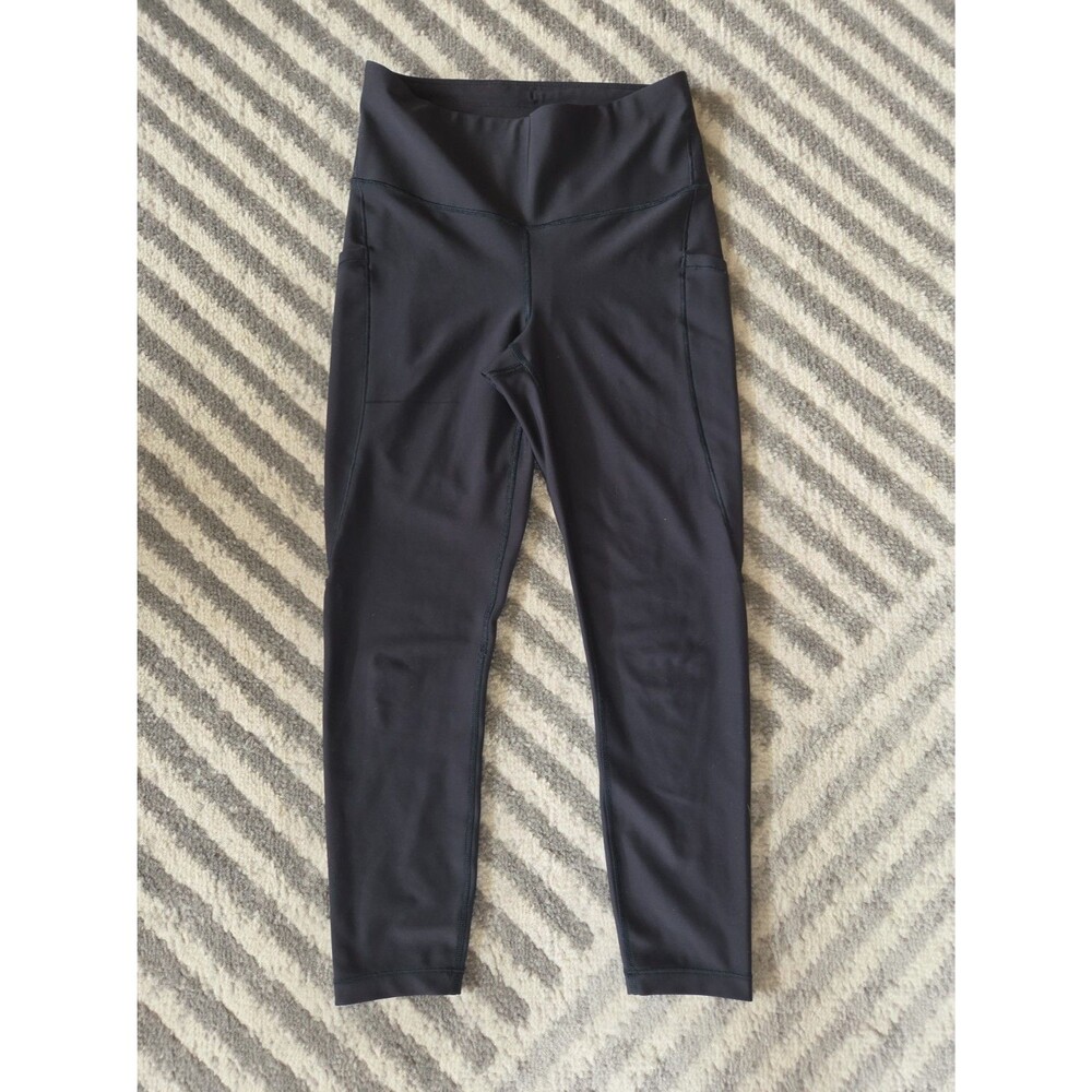 Athleta black legging with side pockets